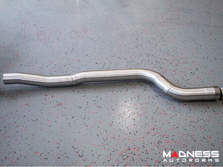 Alfa Romeo Stelvio Performance Exhaust 2.0L Corsa Forza Performance